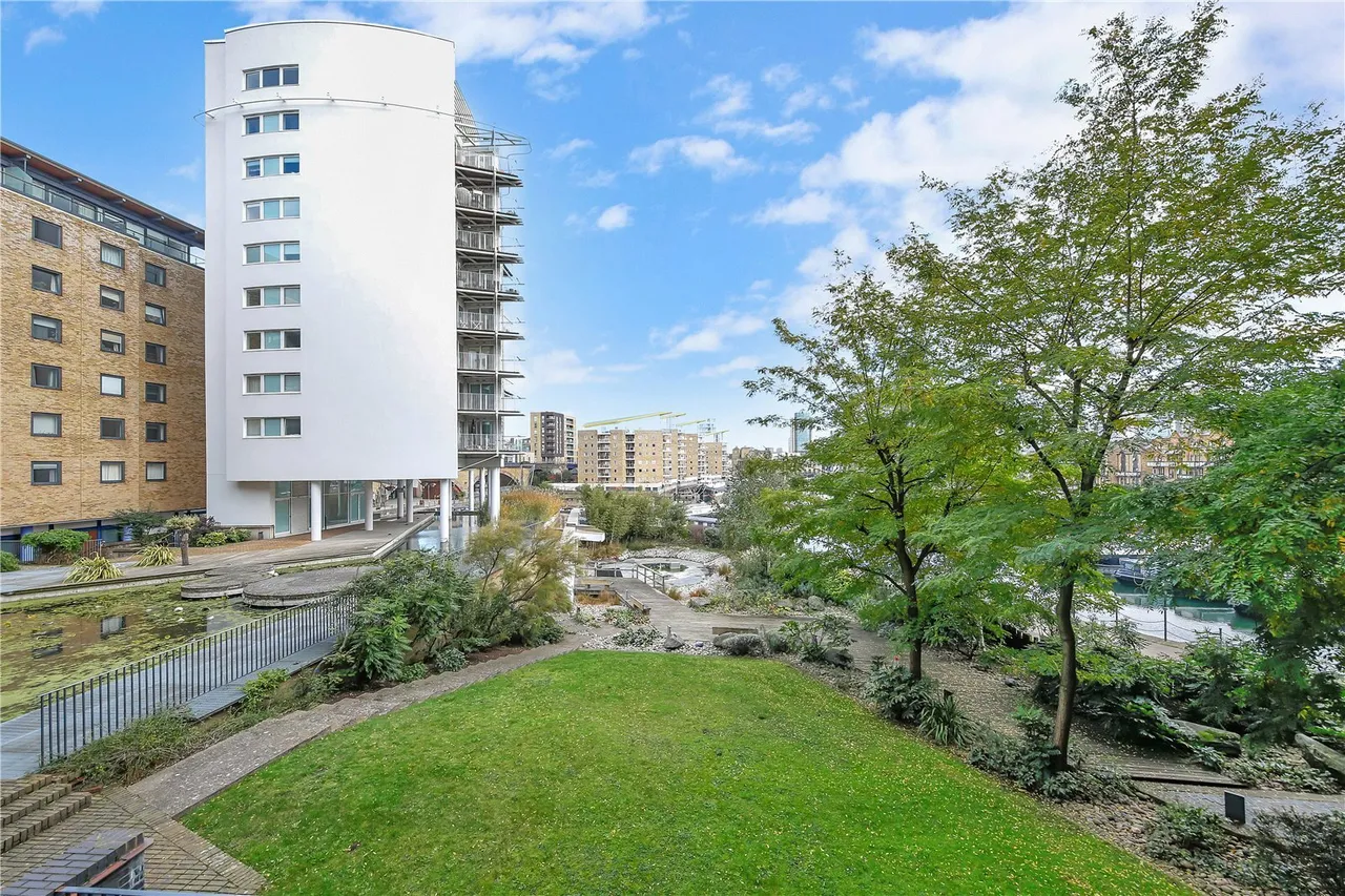 Berglen Court, Limehouse, E14, photo 4