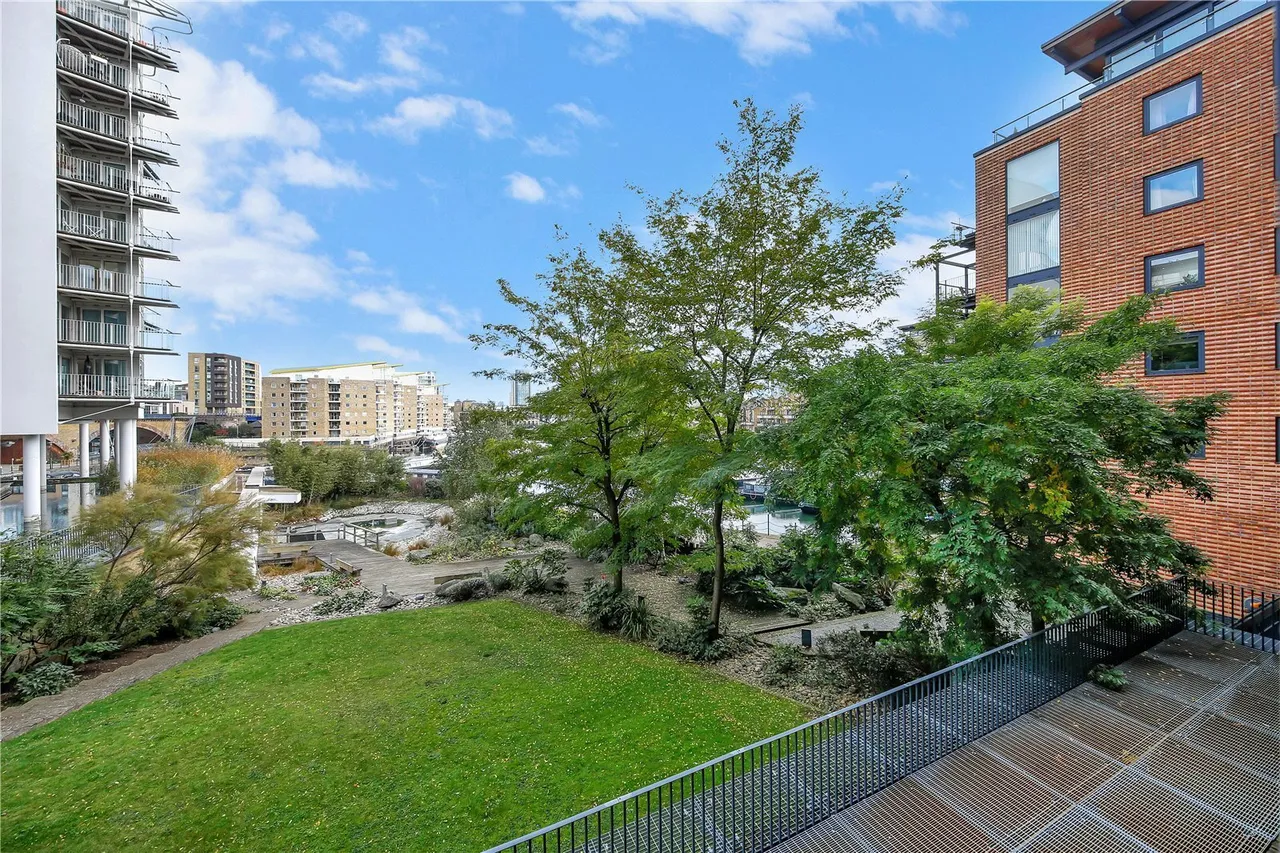 Berglen Court, Limehouse, E14, photo 20