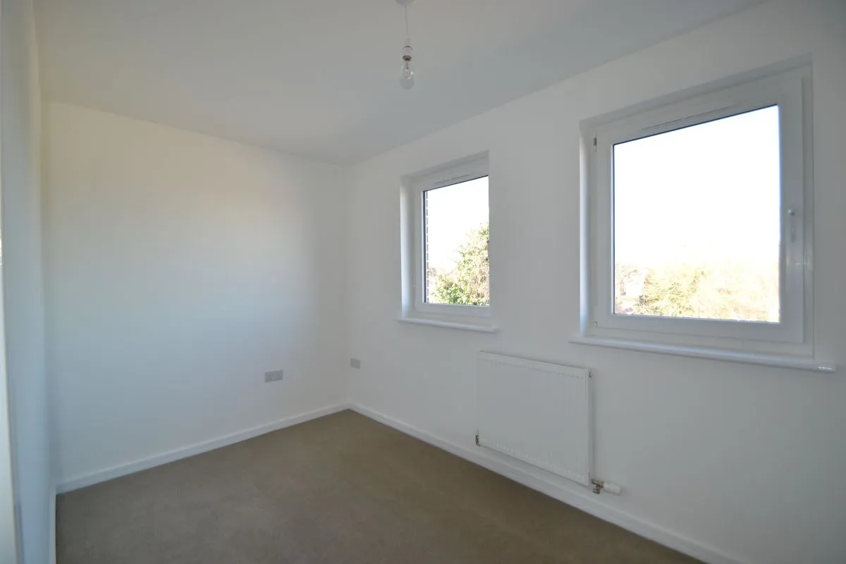 Chaffinch Close, Chatham, Kent, ME5 7RG, photo 6