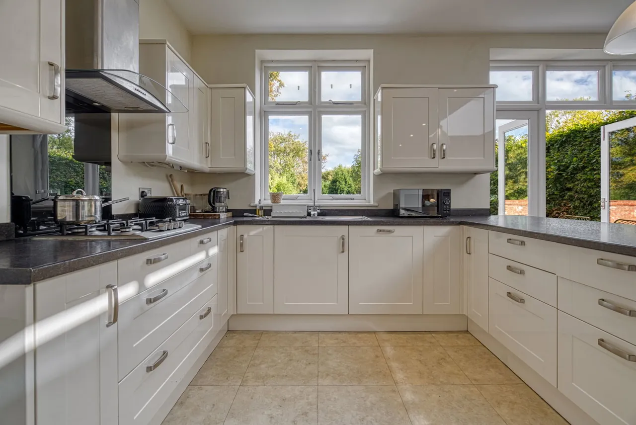 Meols Drive, photo 25