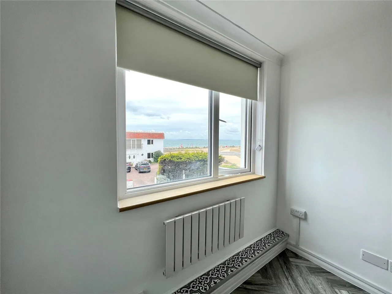 Bembridge Drive, Hayling Island, PO11, photo 6