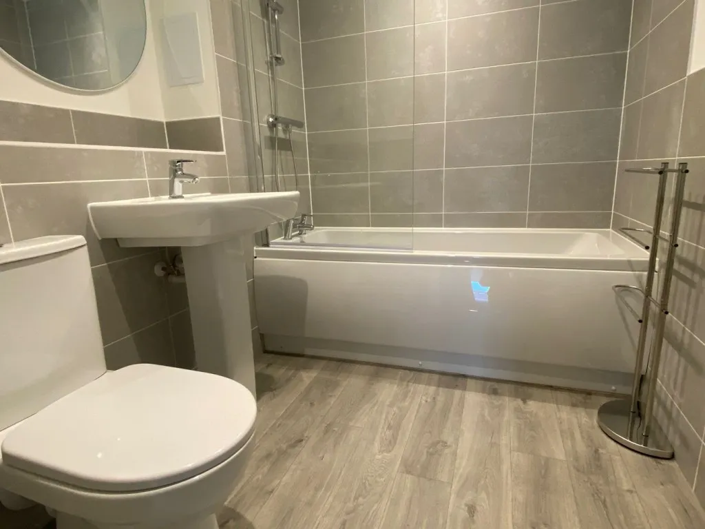 Henley Approach, Northfleet, DA11, photo 8