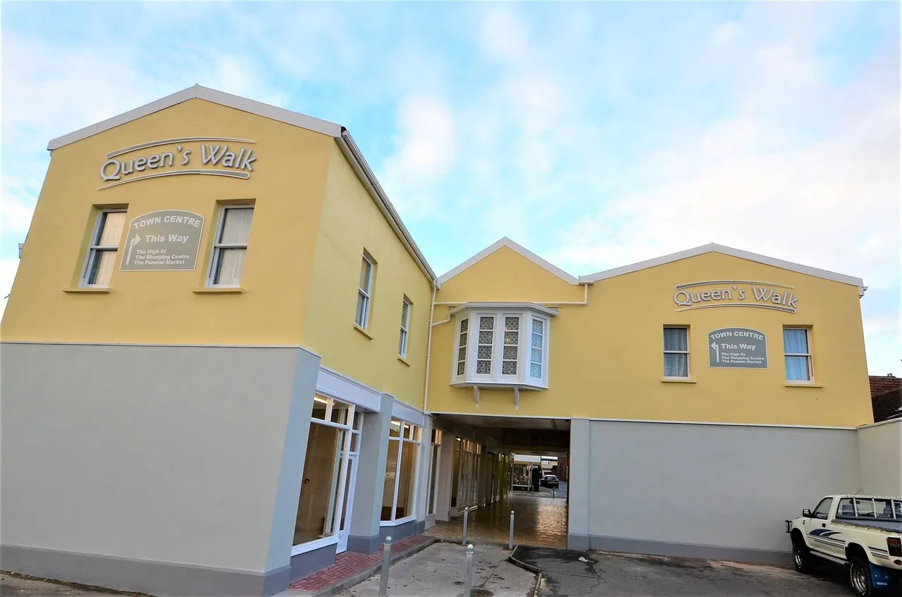 1 bed flat to rent, Queens Walk, Barnstaple