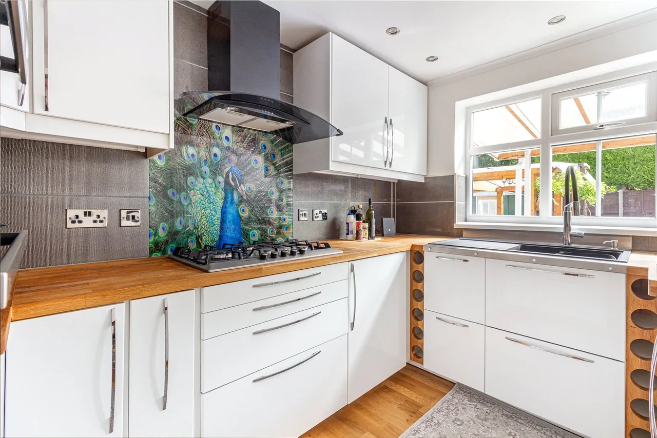 Edgmond Close, Winyates West, Redditch, Worcestershire, B98 0JQ, photo 8