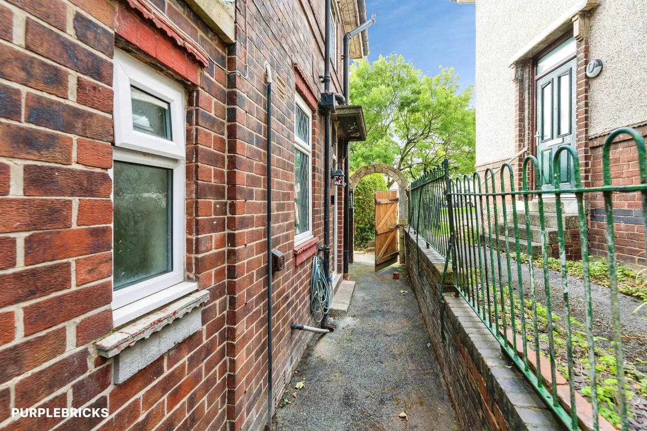 Deerlands Mount, Sheffield, S5, photo 17