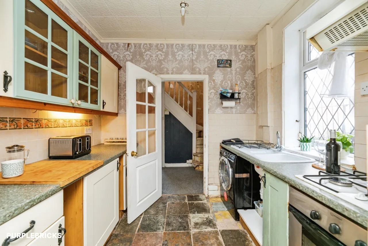 Deerlands Mount, Sheffield, S5, photo 3