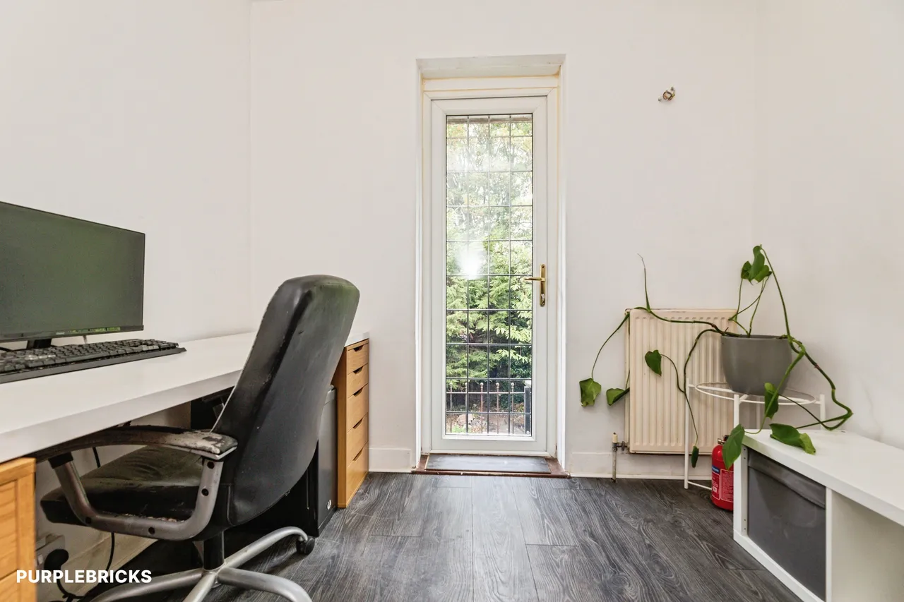 Deerlands Mount, Sheffield, S5, photo 12