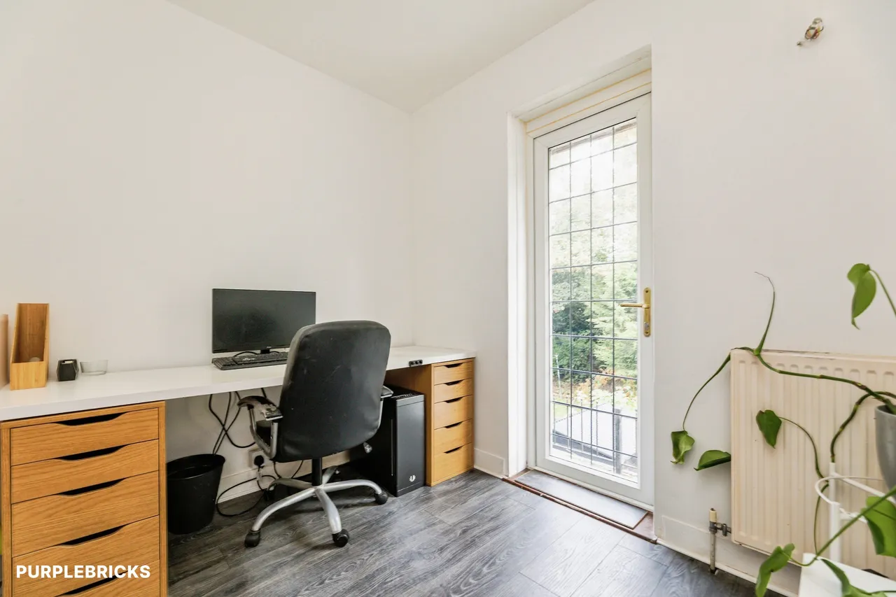 Deerlands Mount, Sheffield, S5, photo 11