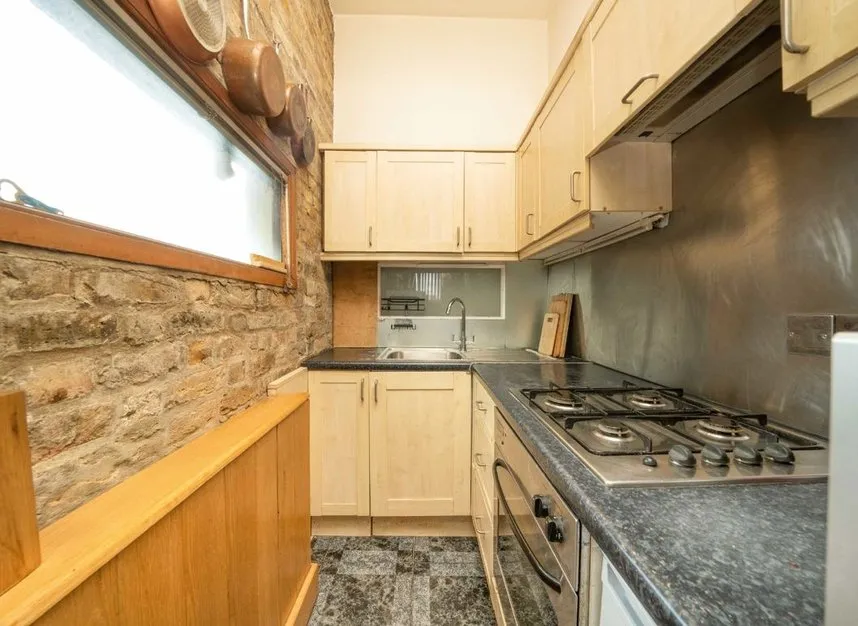 Hornsey Road, Finsbury Park, N19, photo 3