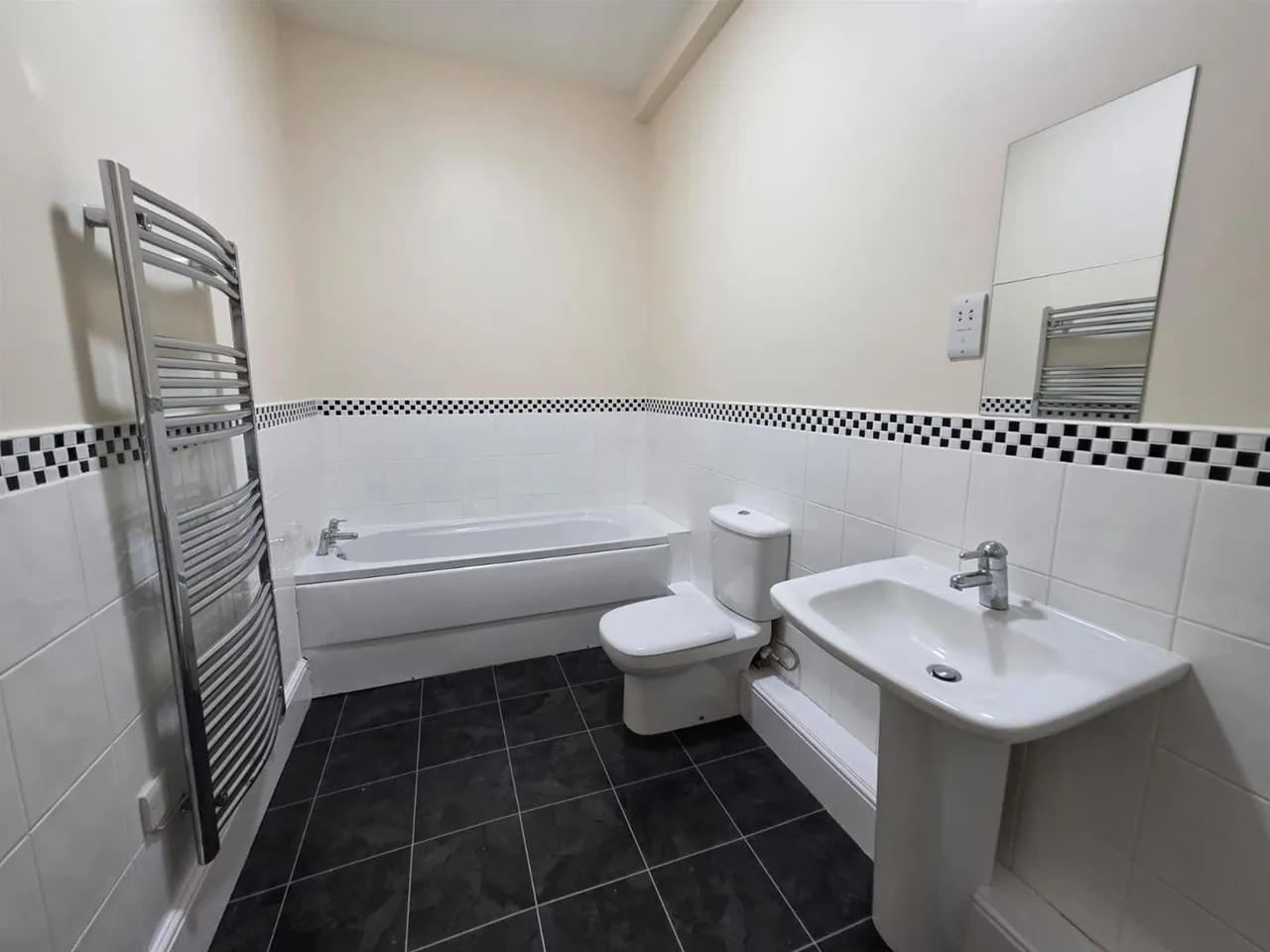 Blenheim Terrace, Scarborough, YO12, photo 11