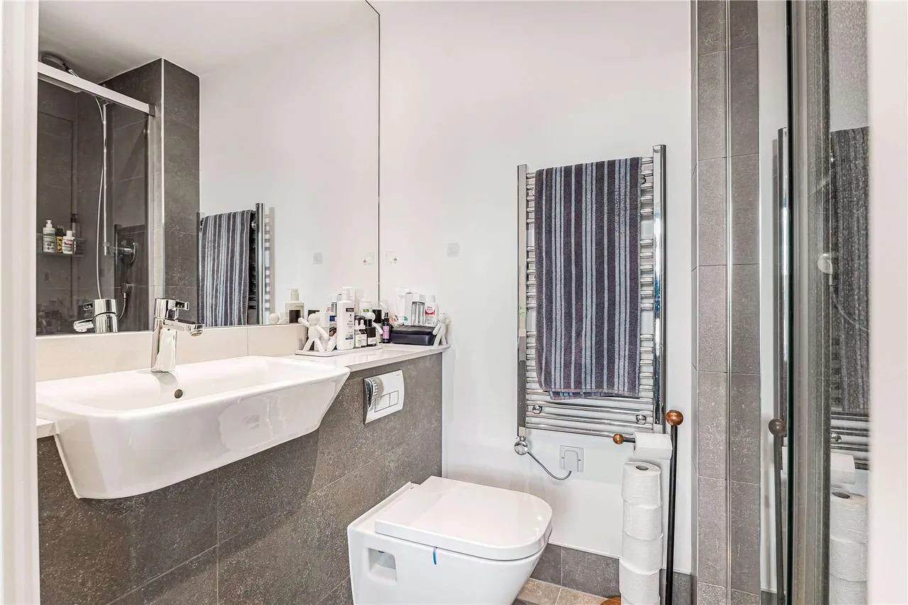 Pemberton Place, London, E8, photo 14