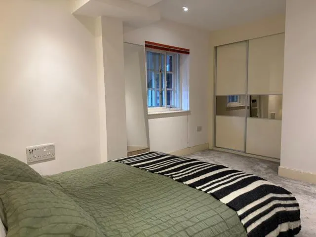 Harrow Road, London, W9, photo 10