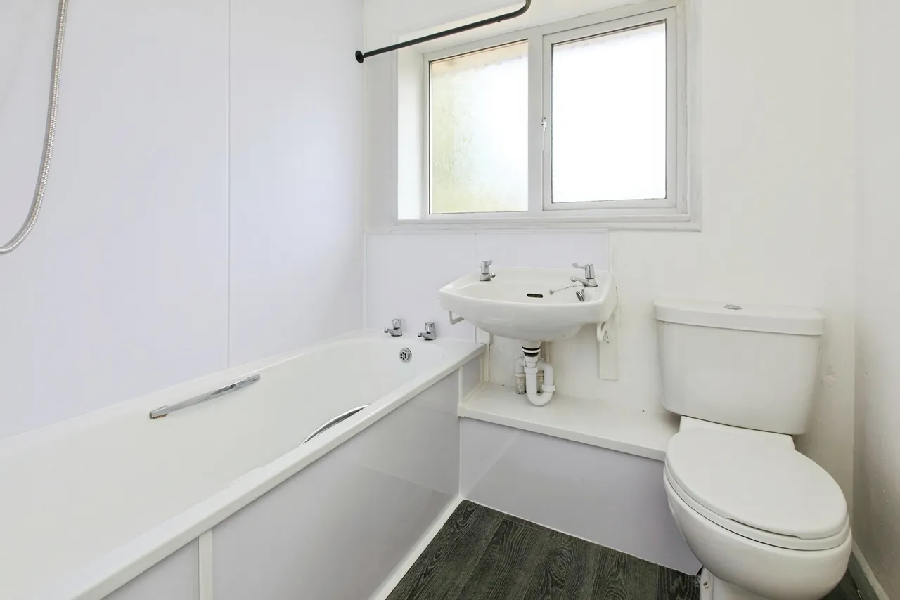 Godfrey Drive, Kirk Hallam, DE7, photo 10