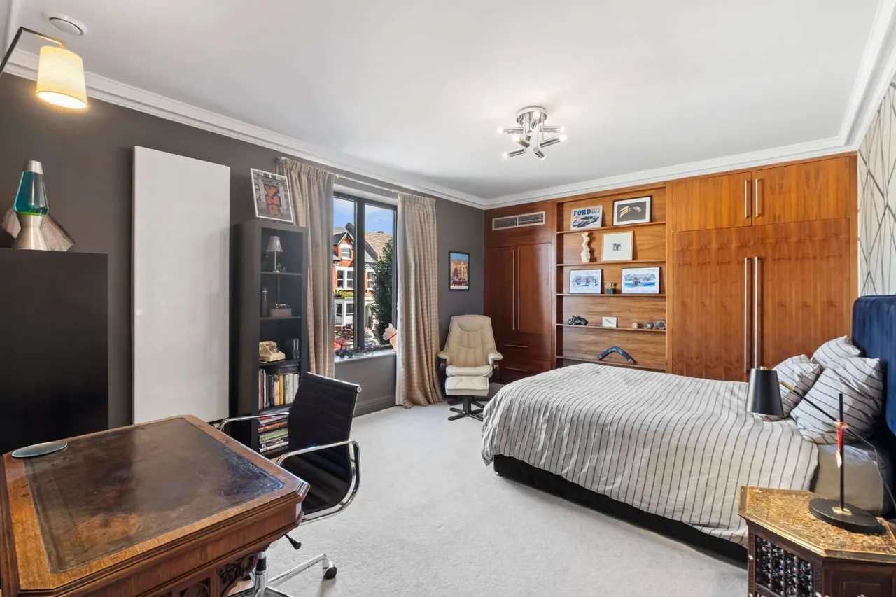 Gleneldon Road, Streatham, SW16, photo 9