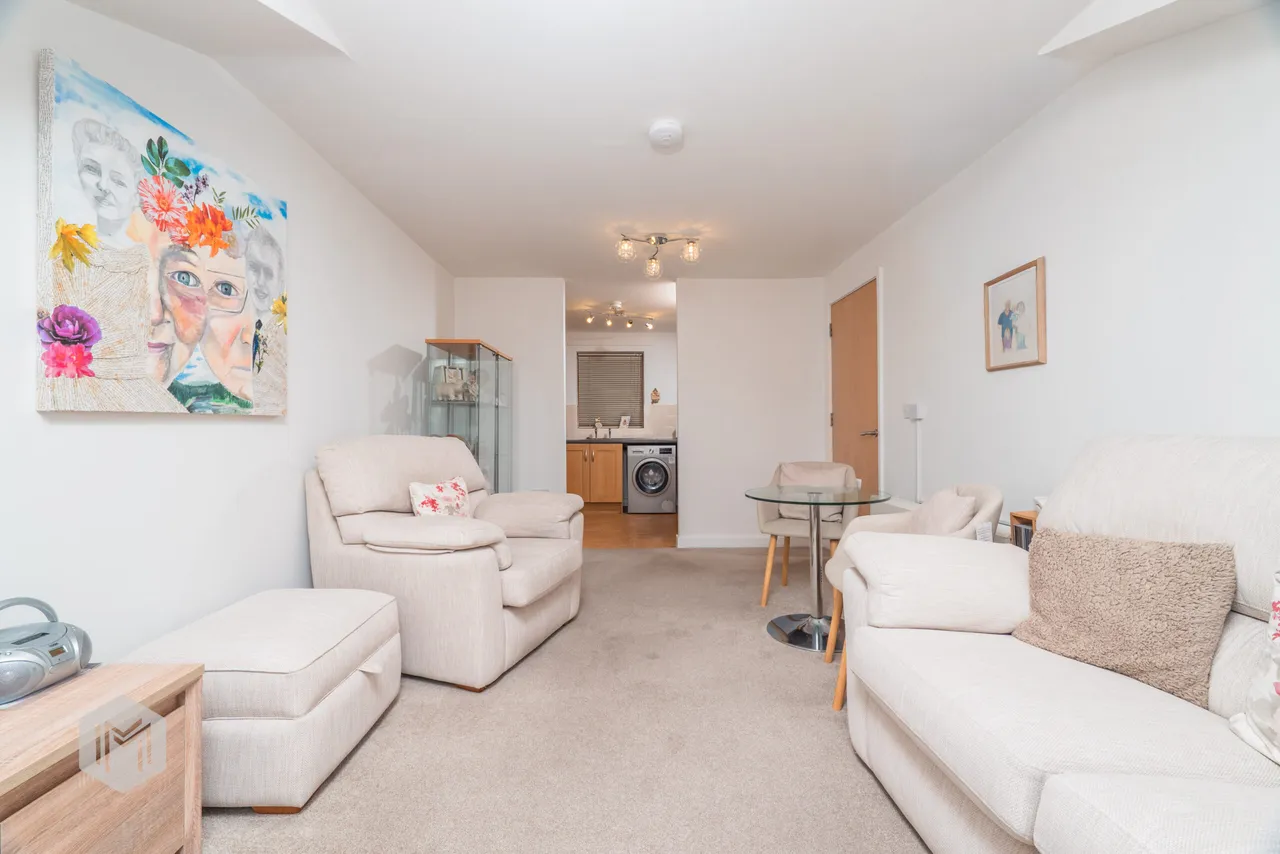 Manor Gardens Hough Fold Way, Bolton, BL2 3DR, photo 5