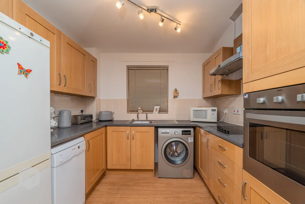 Manor Gardens Hough Fold Way, Bolton, BL2 3DR, photo 7