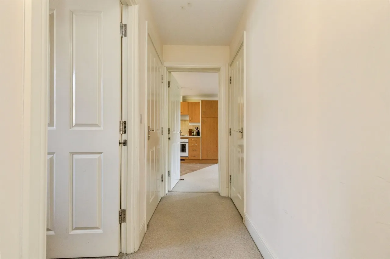 Eveleigh Avenue, Bath, BA1, photo 8