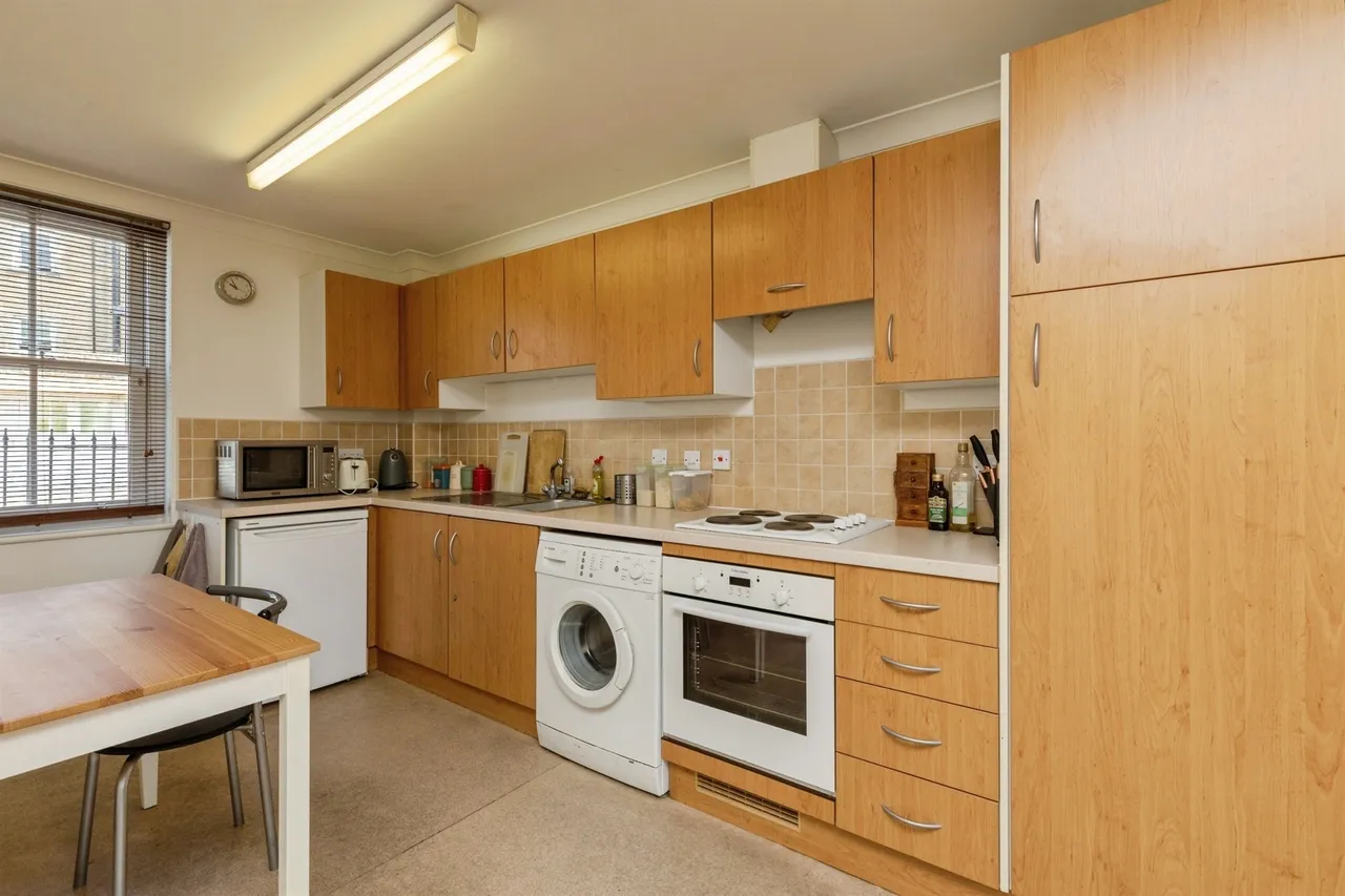 Eveleigh Avenue, Bath, BA1, photo 7