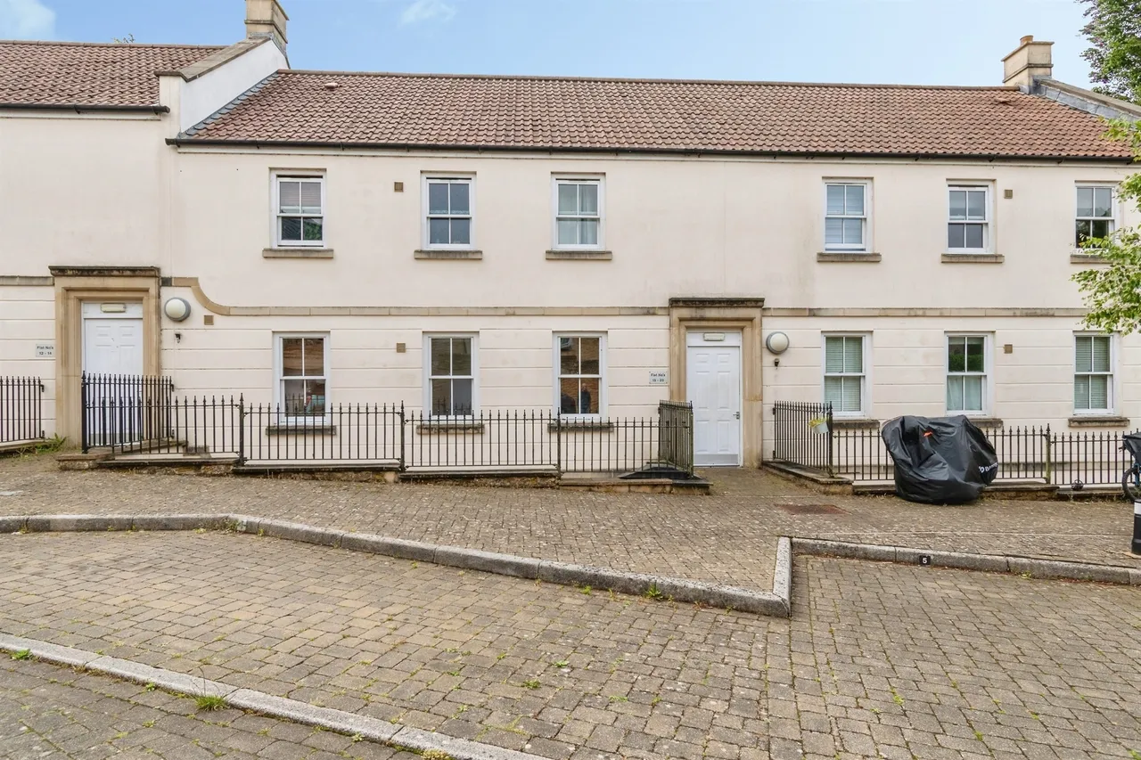 Eveleigh Avenue, Bath, BA1, photo 16