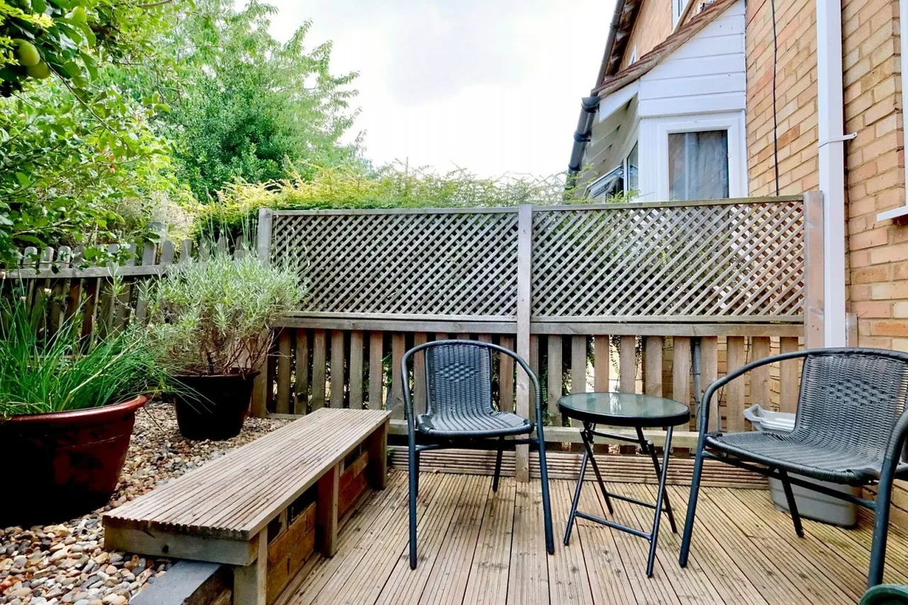 Ashton Gardens, Huntingdon, PE29, photo 15