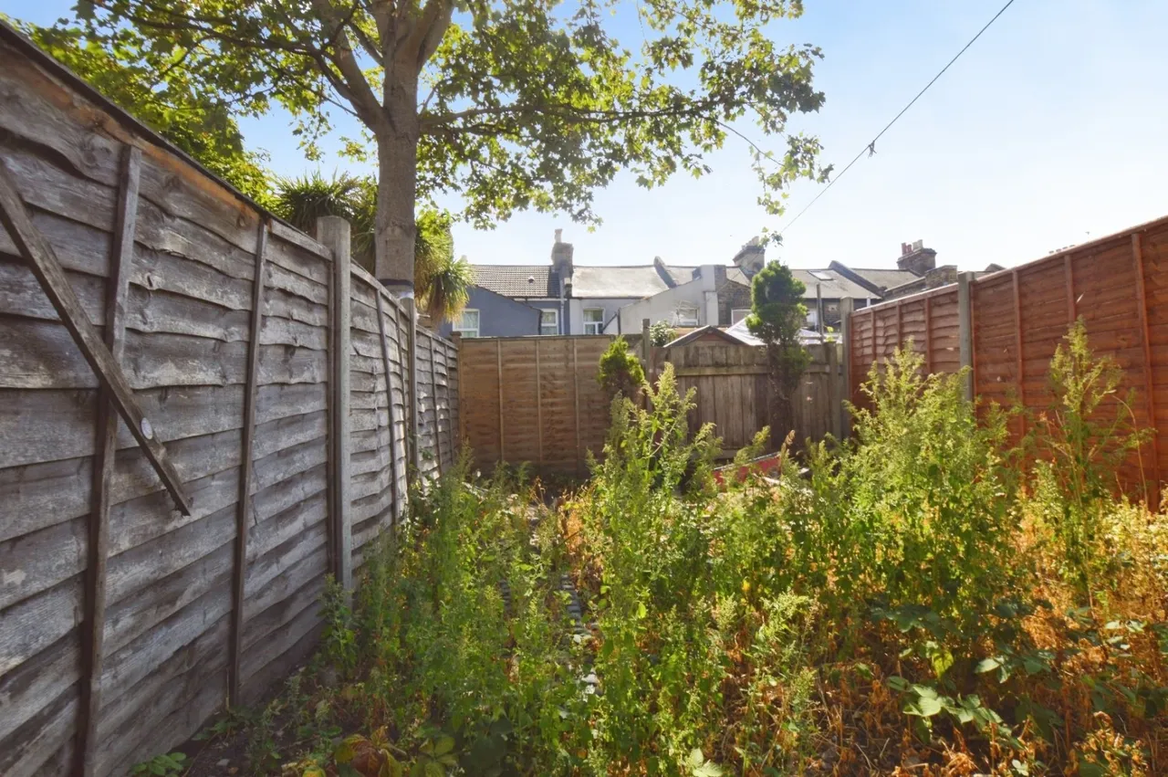 Dongola Road, London, E13, photo 9