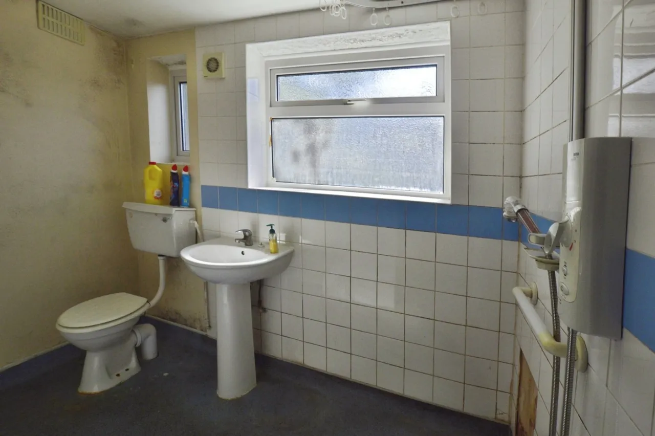 Dongola Road, London, E13, photo 4