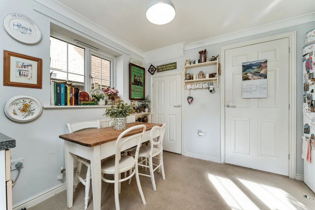Yew Drive, Brandon, Suffolk, IP27, photo 13