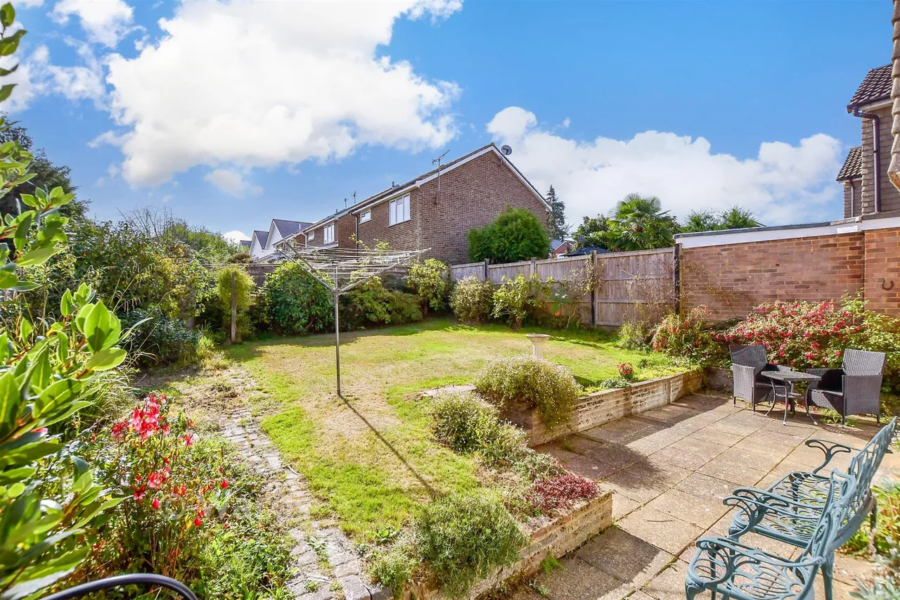 Westway, Pembury, TN2, photo 6