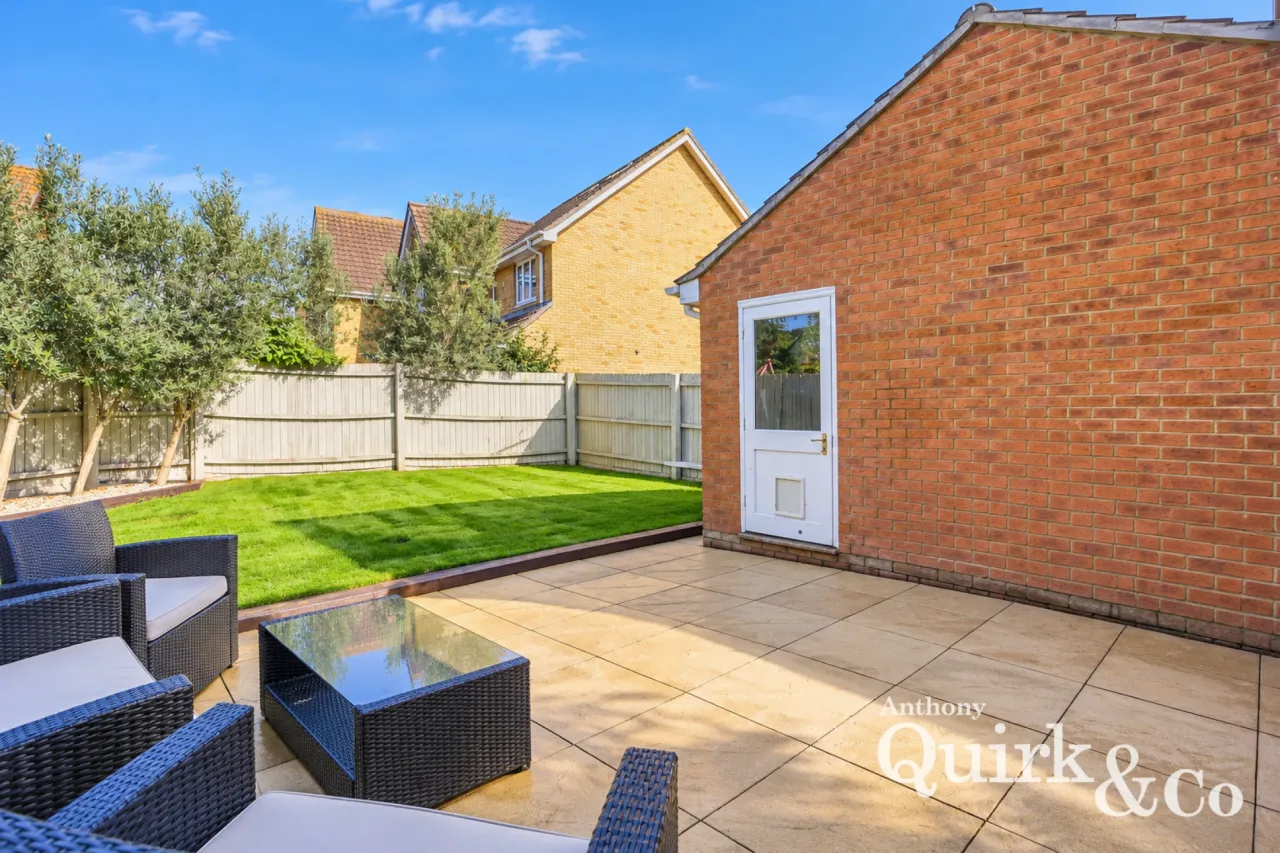 Jasmine Close, Canvey Island, SS8, photo 16
