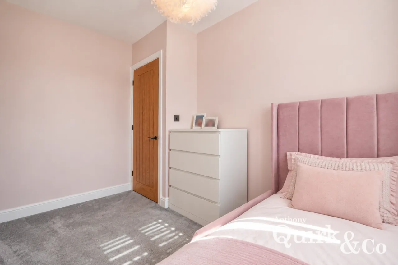 Jasmine Close, Canvey Island, SS8, photo 11