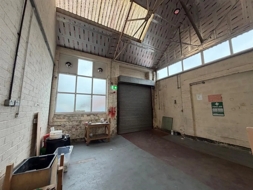 302 & 303, Central Park Trading Estate, Petherton Road, Hengrove, Bristol, BS14 9BZ, photo 4