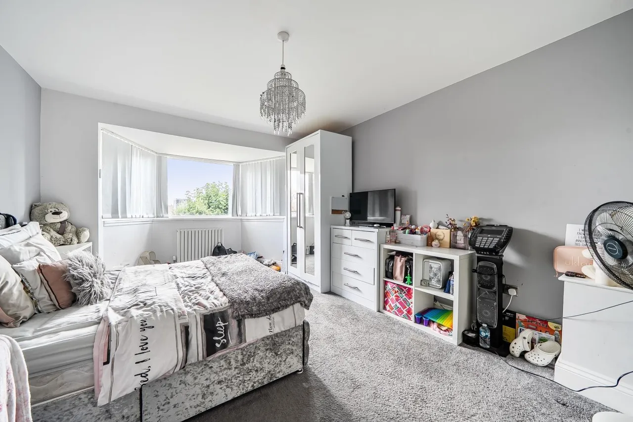 West Avenue, Castle Bromwich, B36, photo 13