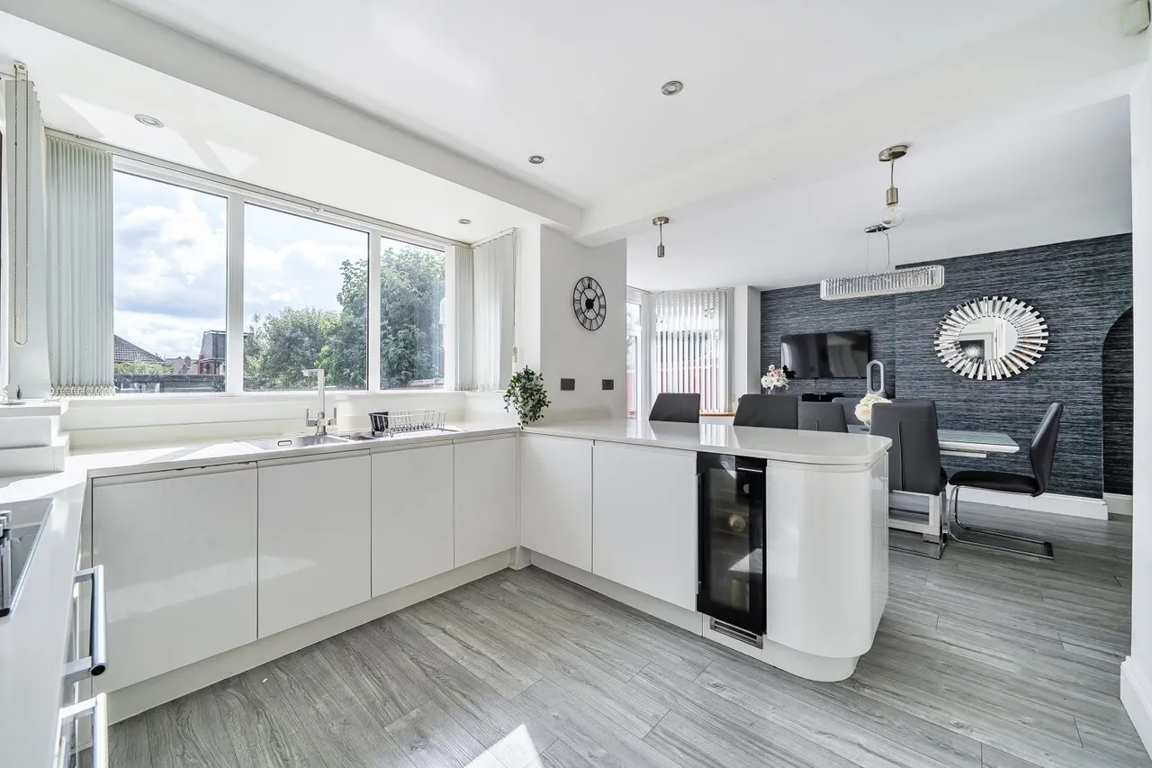 West Avenue, Castle Bromwich, B36, photo 5