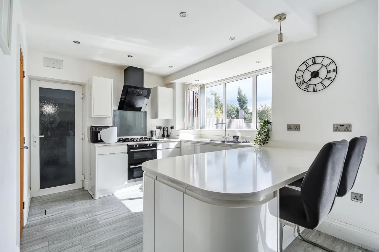 West Avenue, Castle Bromwich, B36, photo 7