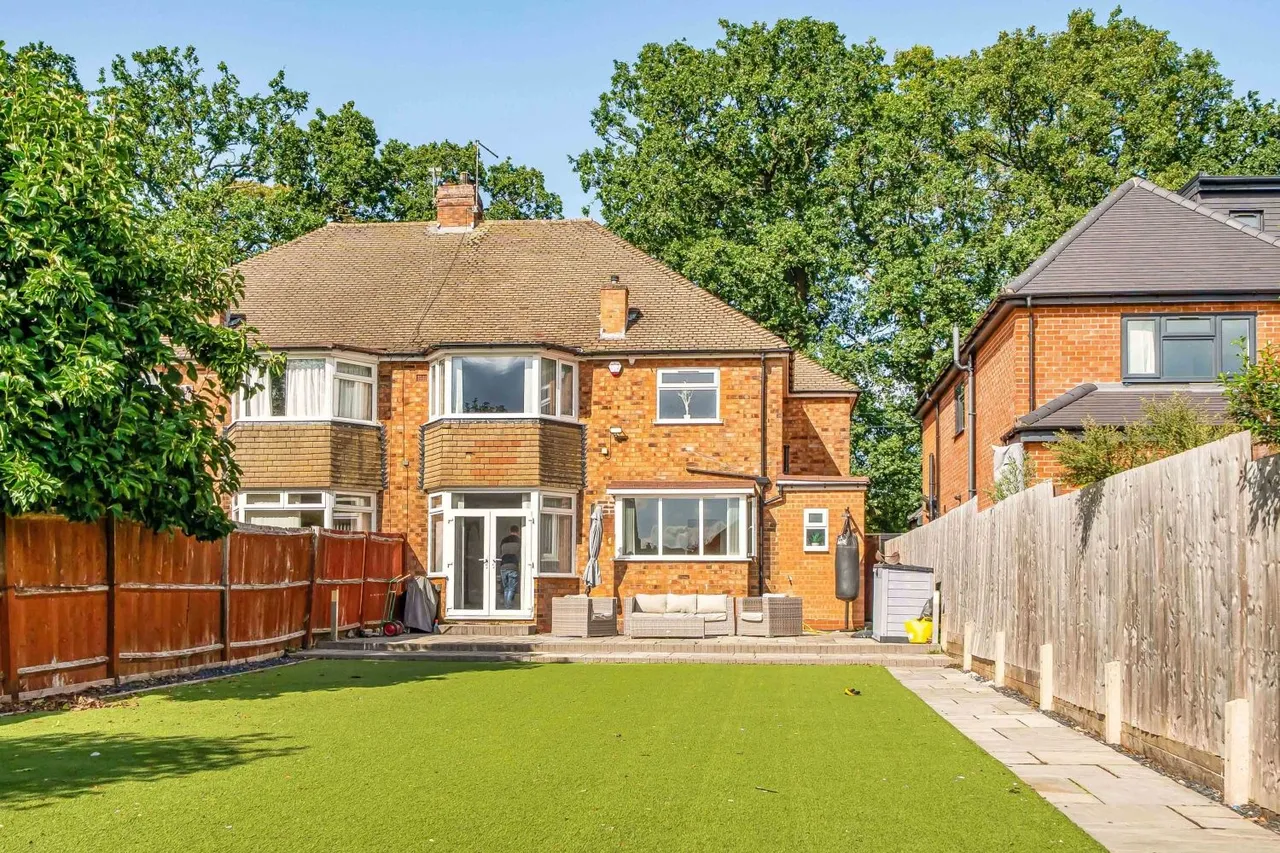 West Avenue, Castle Bromwich, B36, photo 14