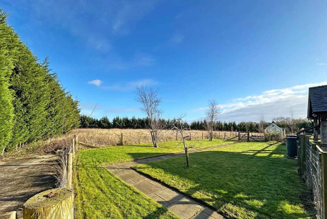 Wellfield Lane, Timperley, Cheshire WA15 7AD, photo 44