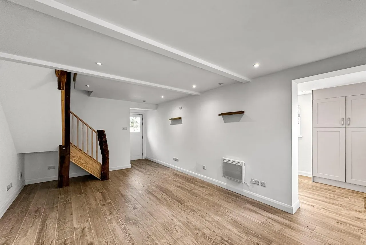 Wellfield Lane, Timperley, Cheshire WA15 7AD, photo 30