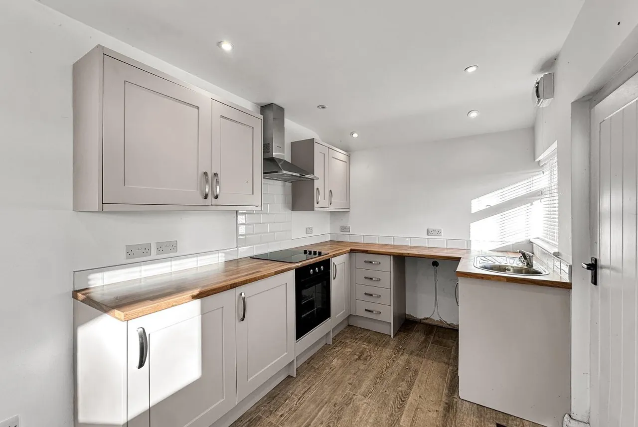 Wellfield Lane, Timperley, Cheshire WA15 7AD, photo 28