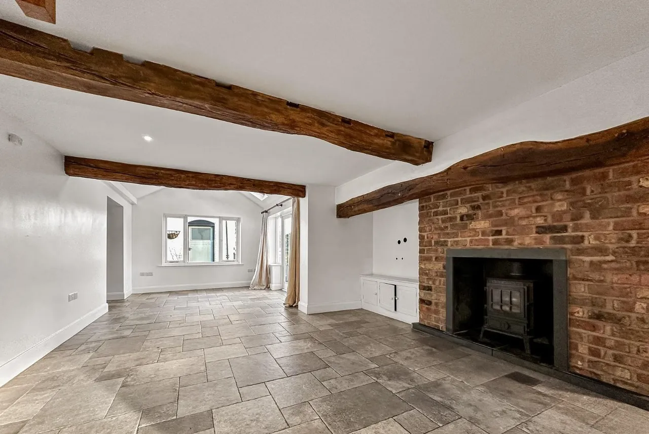 Wellfield Lane, Timperley, Cheshire WA15 7AD, photo 14