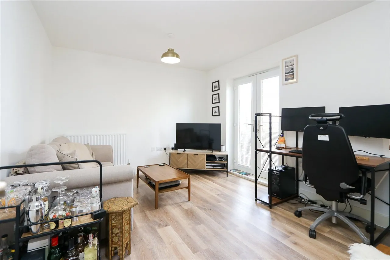 Oxleigh Way, Stoke Gifford, BS34, photo 2
