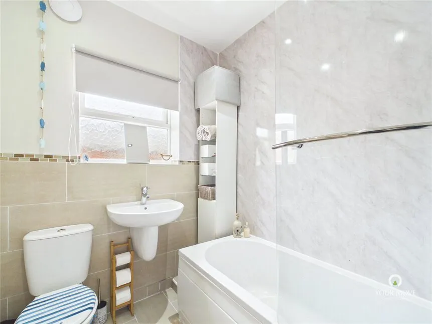 Milton Street, Greenside, NE40, photo 13