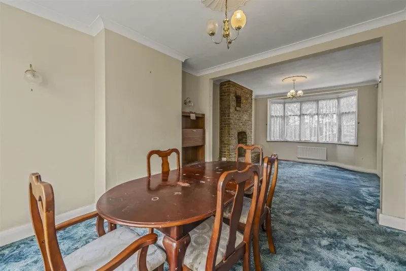 Central Avenue, Hounslow, photo 15