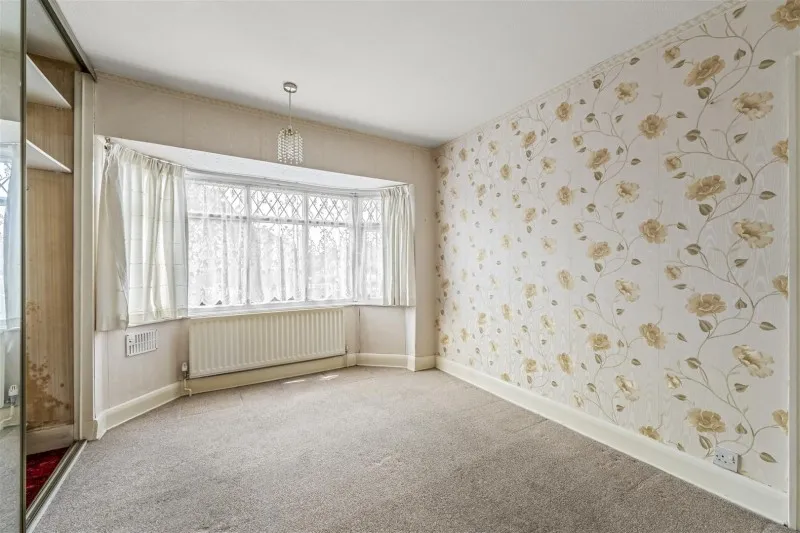 Central Avenue, Hounslow, photo 8