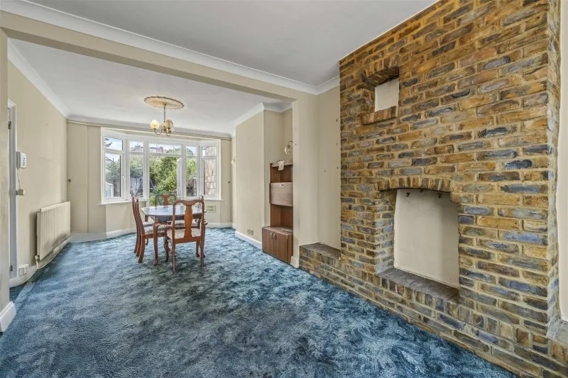 Central Avenue, Hounslow, photo 12