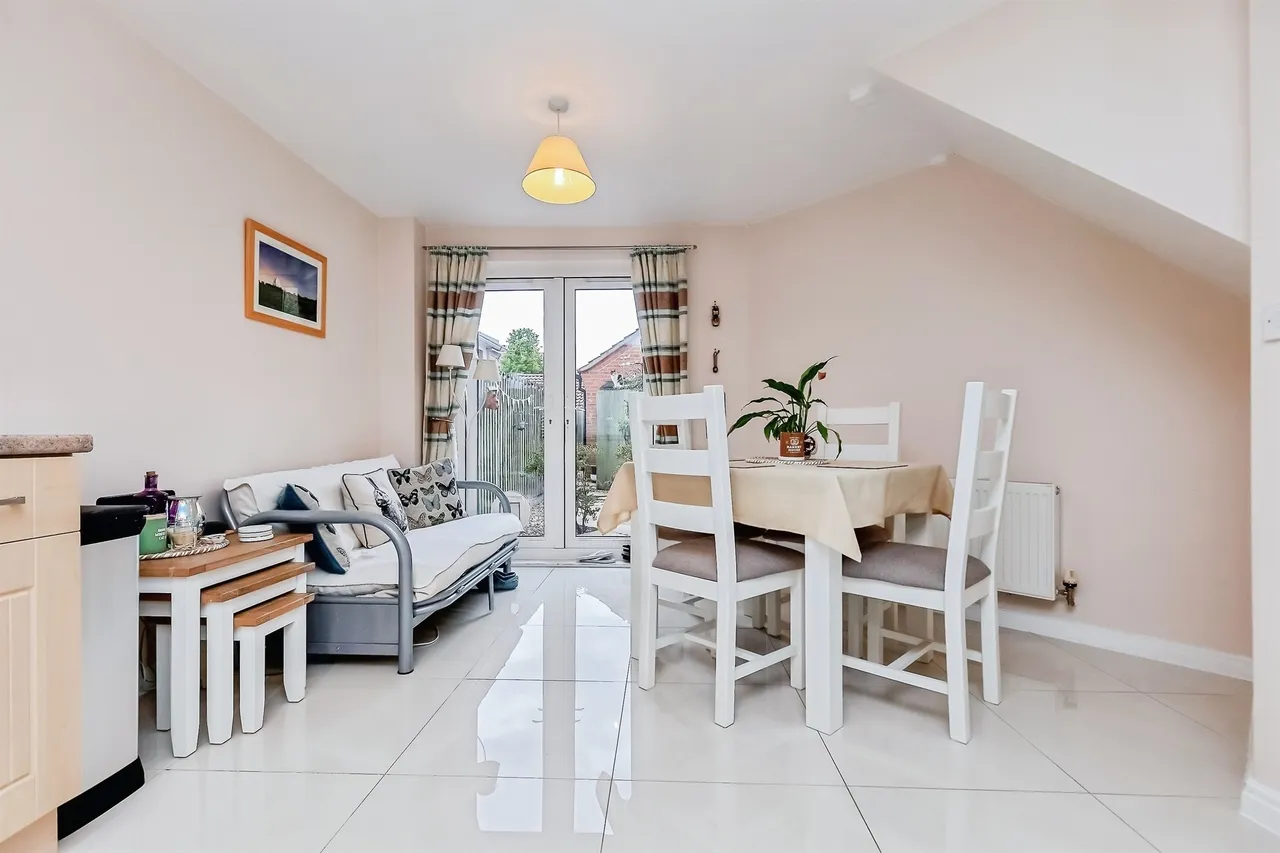 Nine Arches Way, Kettering, NN14, photo 3