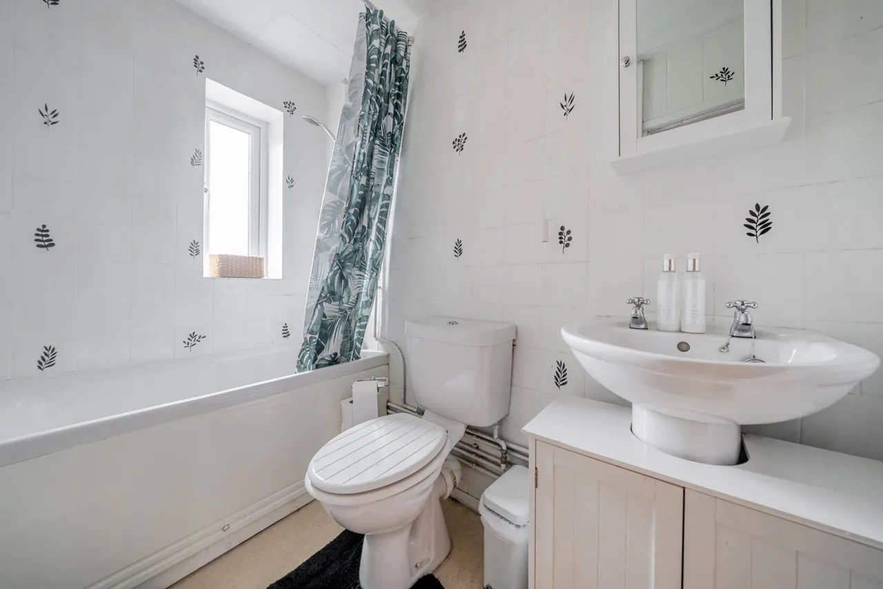 Pound Street, Warminster, BA12, photo 14