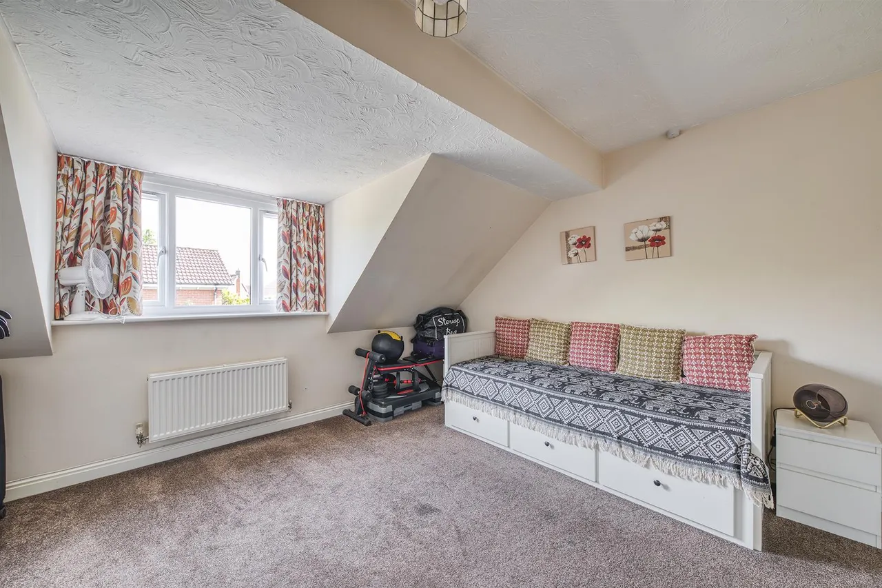 Pennycress Close, Littleover, photo 17