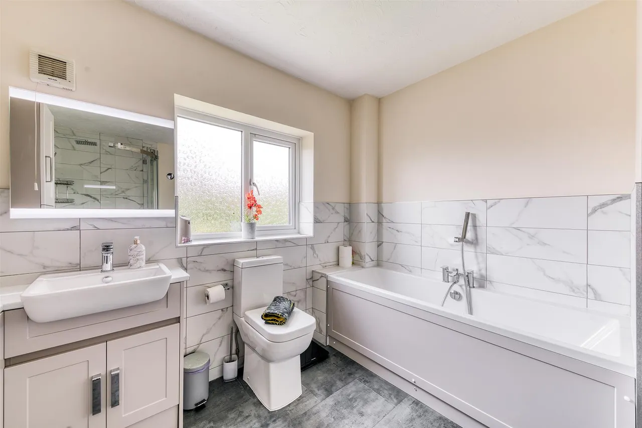 Pennycress Close, Littleover, photo 19