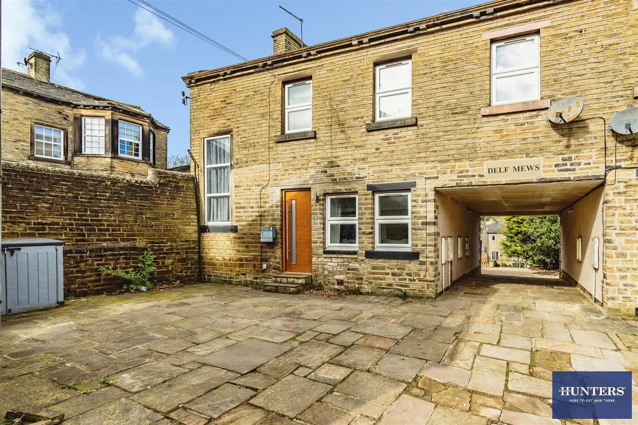 2 bed house for sale — Delf Hill Brighouse, HD6 3NL