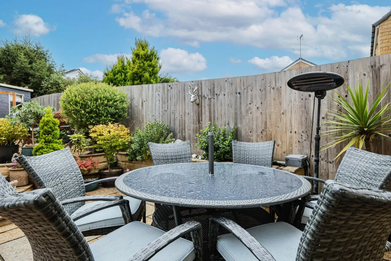 Brompton Drive, Bradford, BD10, photo 20